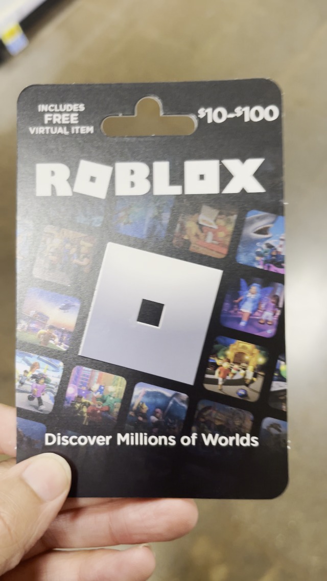 Watch Roblox Digital Gift Card - 10,000 Robux on Amazon Live